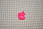 Knopf Bitten Apple mittel pink 2cm