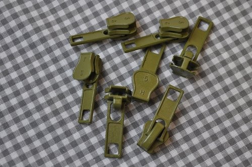 Schieber/Zipper 5 mm grob Reißverschluss khaki