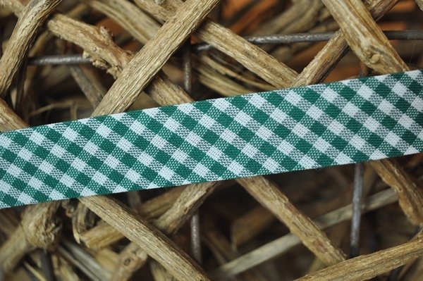 Schrägband mini vichy karo gefalzt 18 mm grün