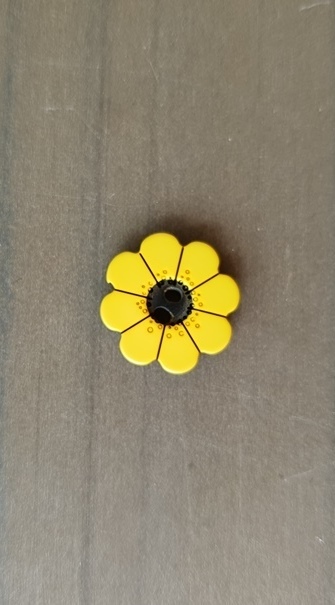 Polyester Knopf Blume 2-Loch gelb